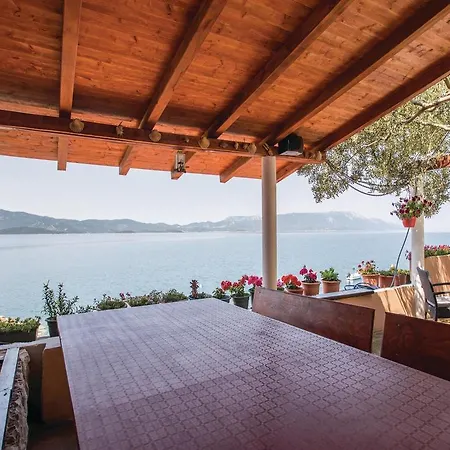 One-bedroom In * Klek