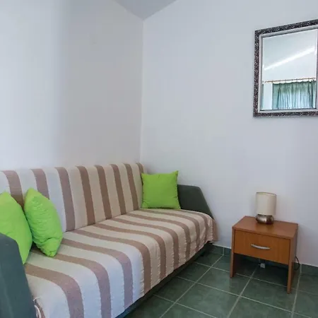 One-bedroom In * Klek