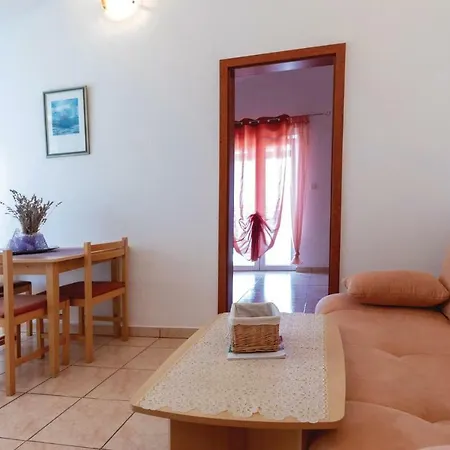 One-bedroom In Lägenhet *