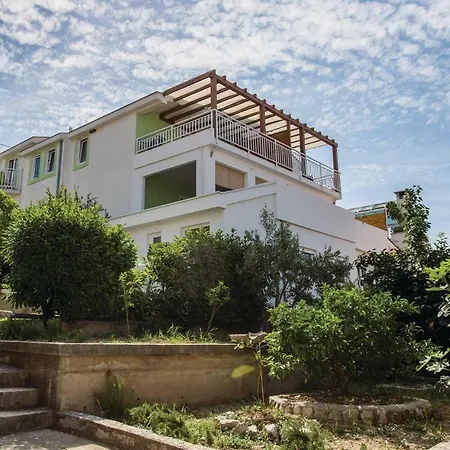 One-bedroom In * Klek
